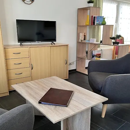 Haus Silbermoewe Middelhagen