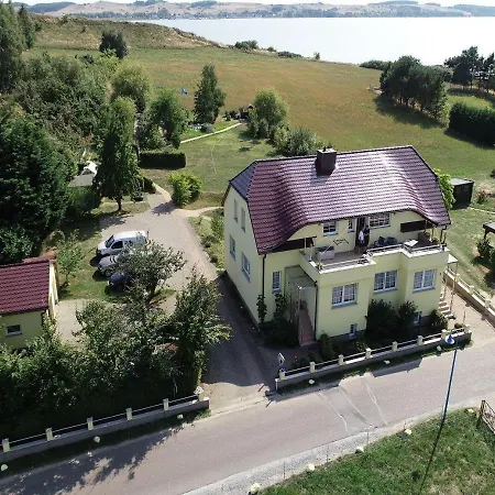 Apartment Haus Silbermoewe *
